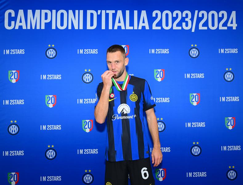 Stefan de Vrij, reliability and spirit of sacrifice | Inter.it