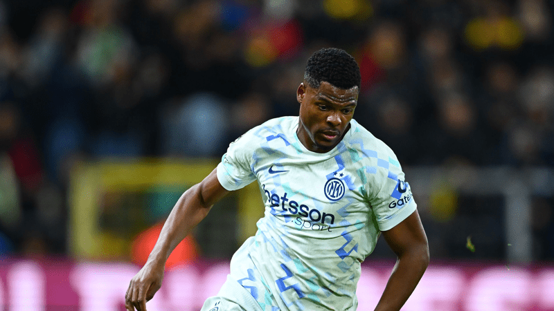 Masa depan Denzel Dumfries di Inter Milan masih jadi pertanyaan