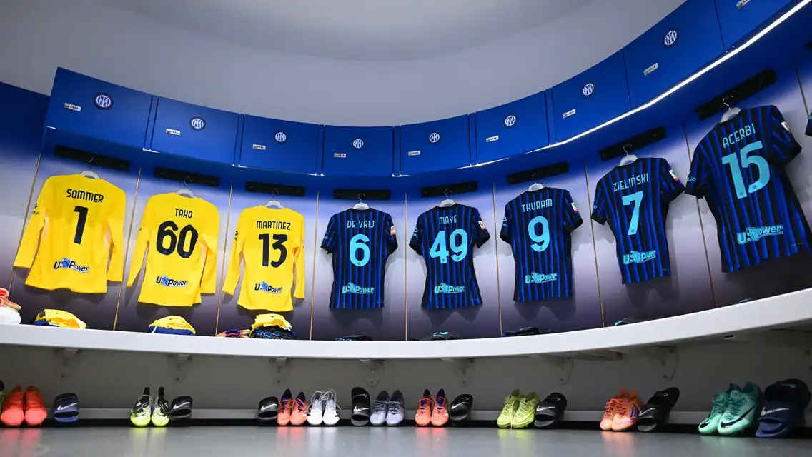 The official lineups for Inter vs. Venezia