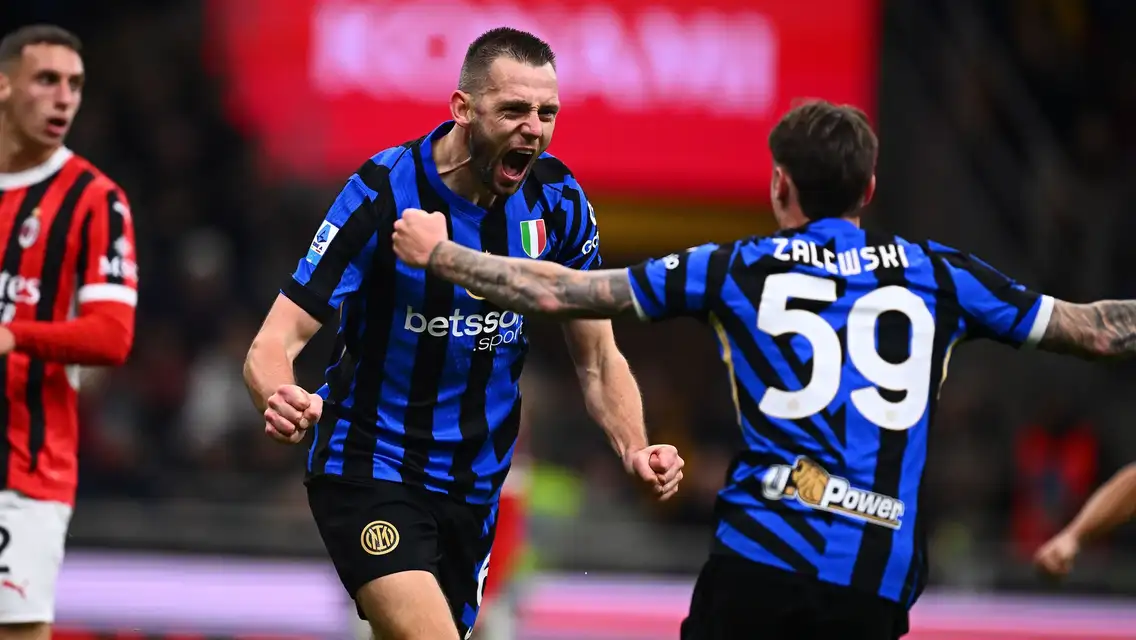 De Vrij in derby form, three posts and Zalewski's debut: the stats from ...