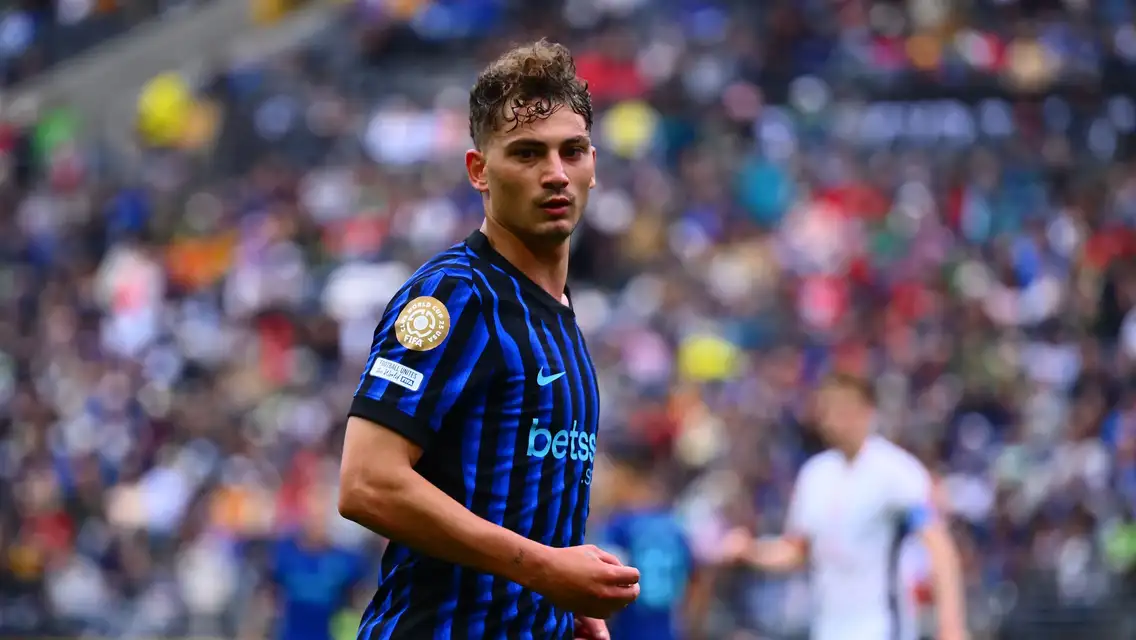 Happy birthday, Sebastiano Esposito!