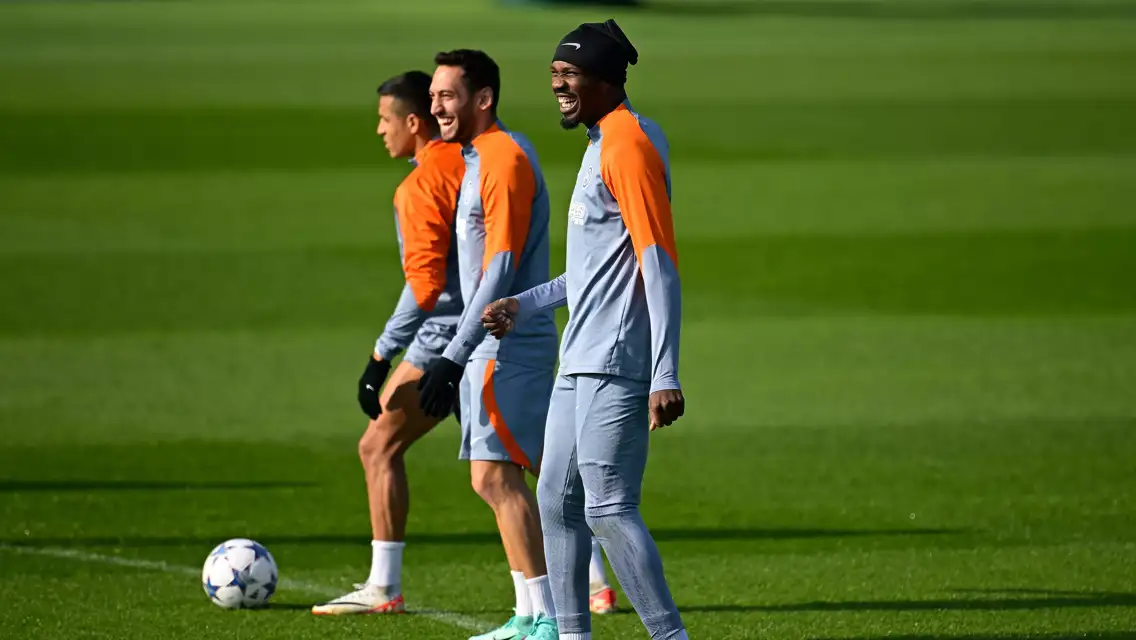 The Nerazzurri at work on the eve of Salzburg vs. Inter