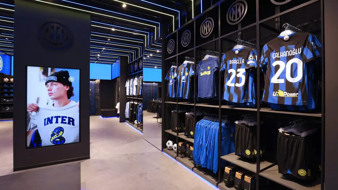 A new Inter Store in the heart of Milano