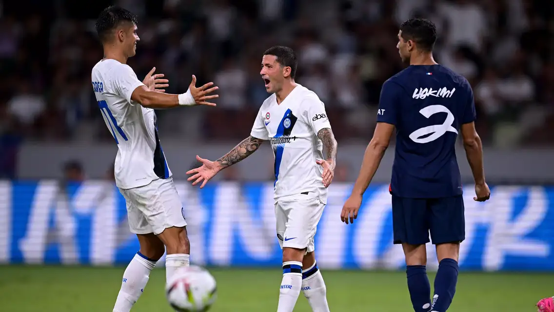 Inter with a late comeback to beat PSG 2-1 in Tokyo