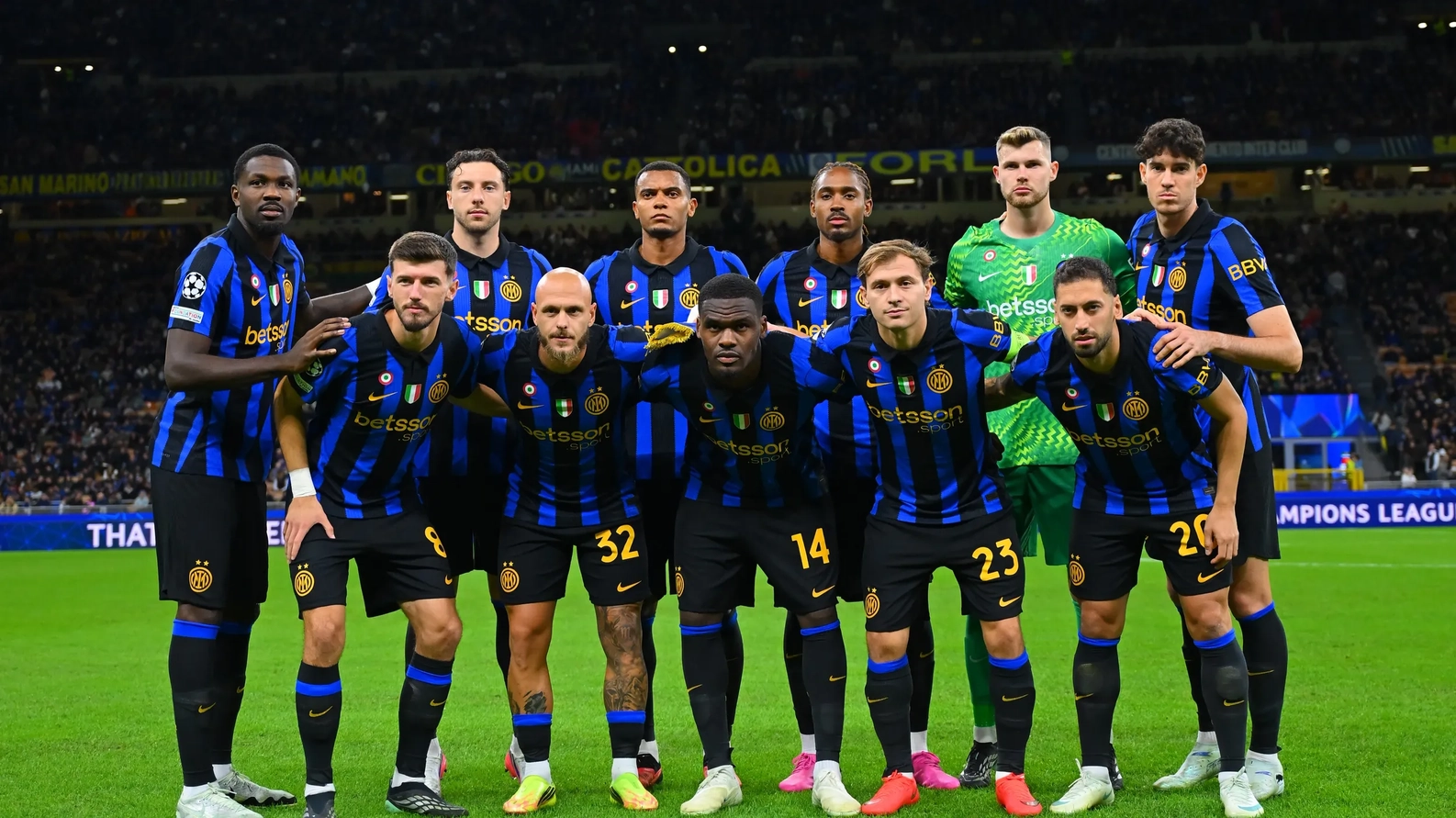 Alessandro Bastoni dapat kartu merah di laga Inter Milan vs Shakhtar Donetsk